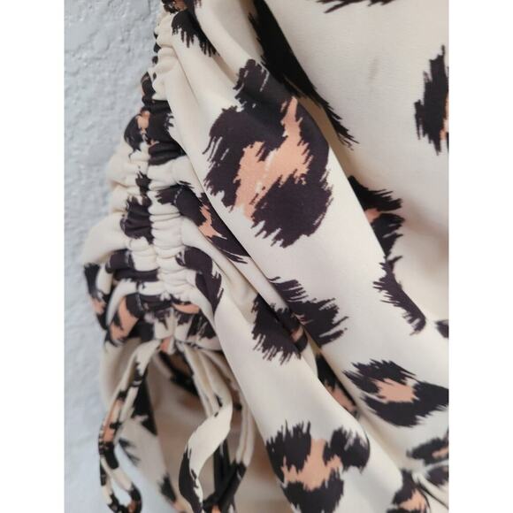 Kona Sol women's One Piece Swimsuit Animal Print Cheetah M Padded #15 - Picture 3 of 7